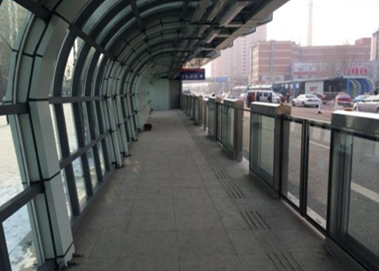 BRT(Bus Rapid Transit) Safety Gate System